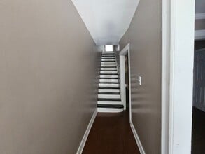 514 Junilla St in Pittsburgh, PA - Building Photo - Building Photo