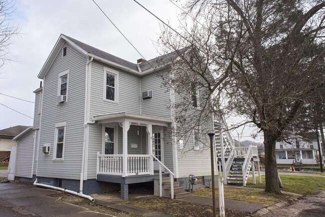 17 Campbell St in Athens, OH - Building Photo - Building Photo