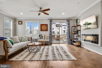 13304 Windy Meadow Ln in Silver Spring, MD - Building Photo - Building Photo