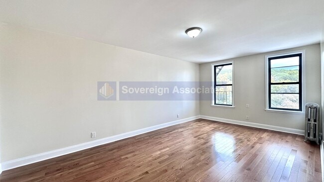 1803 Riverside Dr in New York, NY - Building Photo - Building Photo