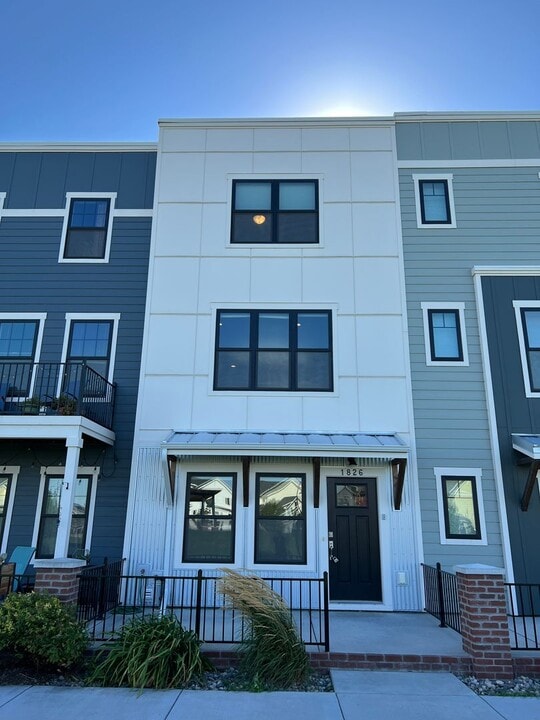 1826 Lost Creek Rd in Billings, MT - Building Photo