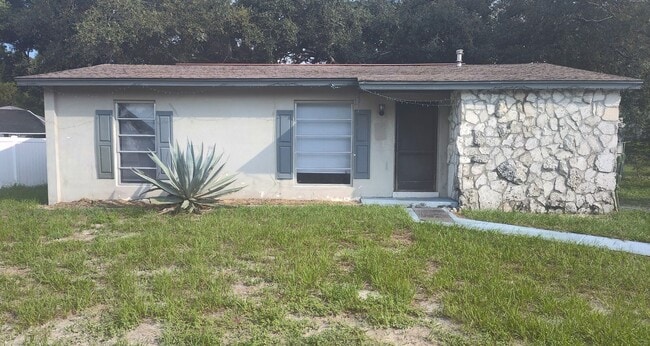 property at 7429 Pinehurst Dr