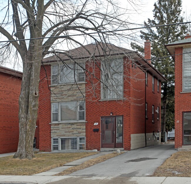 13 Wesley St in Toronto, ON - Building Photo - Primary Photo