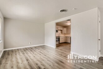 3115 Xanadu St in Aurora, CO - Foto de edificio - Building Photo