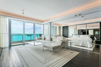 1331 Brickell Bay Dr, Unit 3903 in Miami, FL - Building Photo - Building Photo