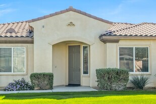 82013 Cochran Dr in Indio, CA - Building Photo