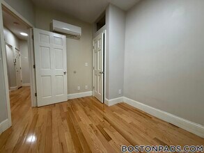 51 Joy St in Boston, MA - Building Photo - Building Photo