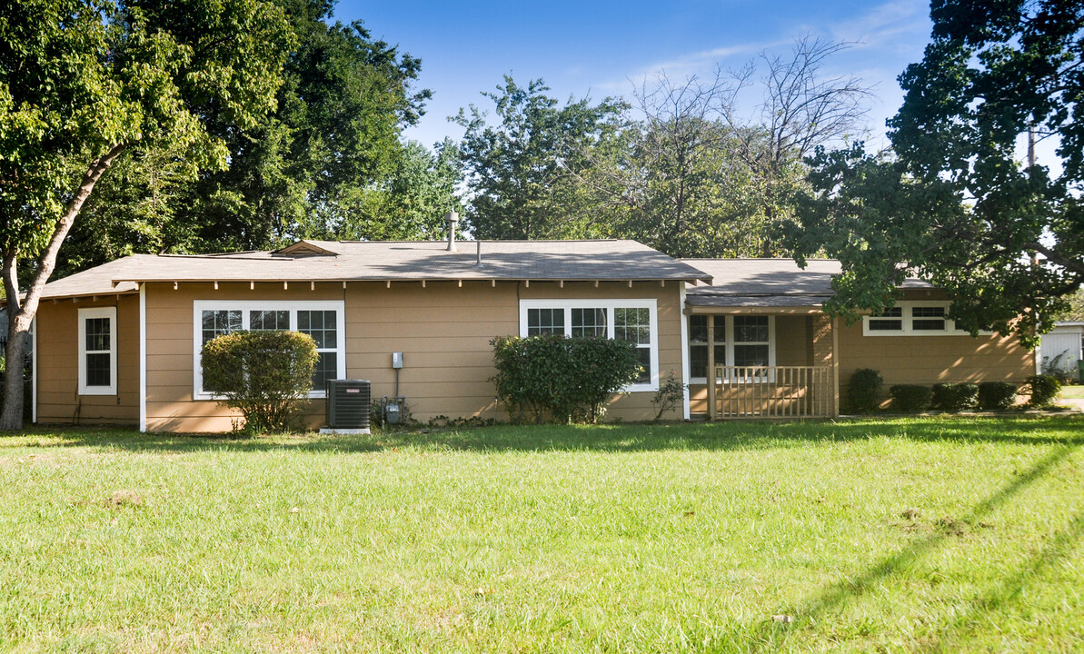 6601 Stonewall St in Greenville, TX - Building Photo