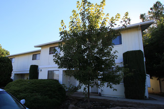 Cambridge Apartments in Cameron Park, CA - Building Photo - Building Photo