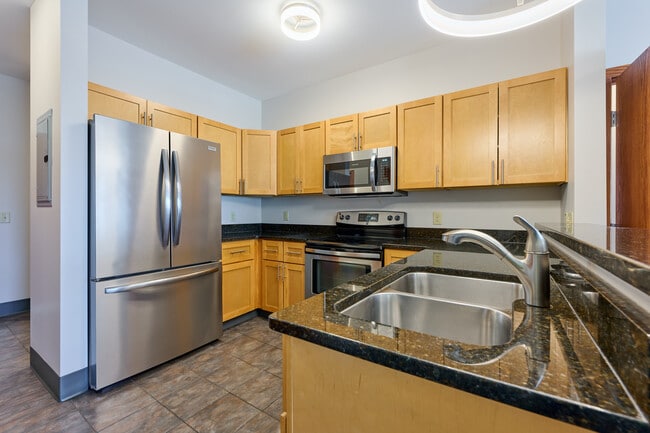 44 Exchange Blvd in Rochester, NY - Building Photo - Interior Photo