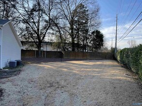 1002 Stones Throw Dr NW in Huntsville, AL - Building Photo - Building Photo