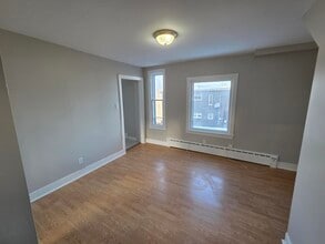 274 Tower St in Saint John, NB - Building Photo - Building Photo