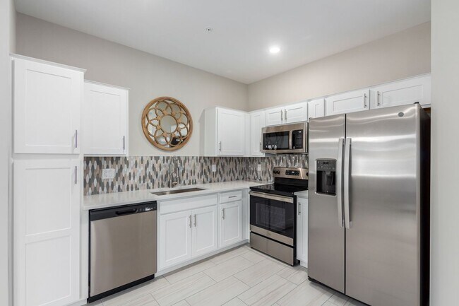 2134 W Harmont Dr in Phoenix, AZ - Building Photo - Building Photo