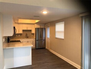 37 144th Ave in Madeira Beach, FL - Building Photo - Building Photo