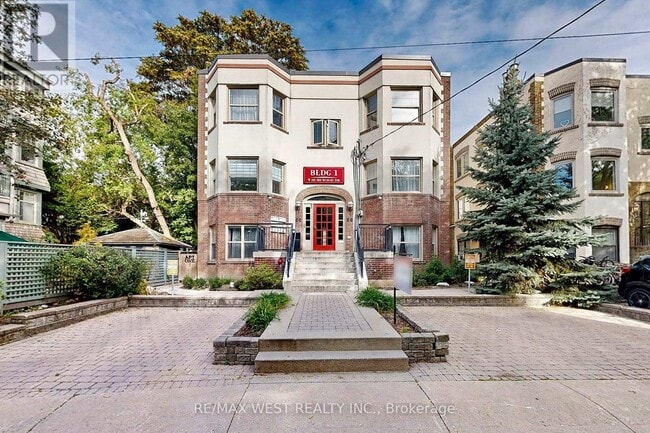 9 Humewood Ct in Toronto, ON - Building Photo - Building Photo