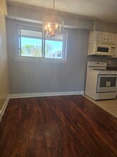 1505 S Canford Cliffs Dr in Mount Prospect, IL - Building Photo - Building Photo
