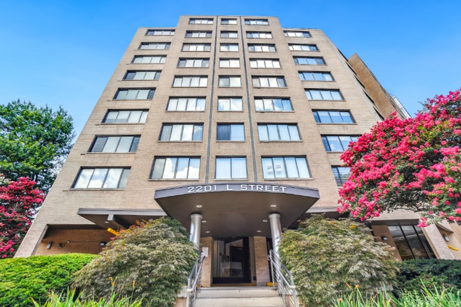 property at 2201 L St NW