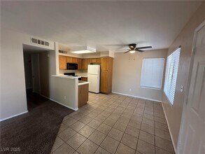 3055 Casey Dr in Las Vegas, NV - Building Photo - Building Photo