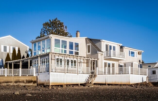 33 Eagle Hill Rd in Ipswich, MA - Building Photo - Building Photo