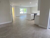 15351 Allen Way in Ft. Myers, FL - Building Photo - Building Photo