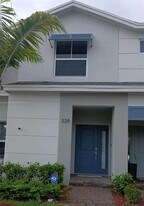 338 NE 1st St in Florida City, FL - Building Photo