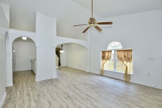 8695 Foley Dr in Orlando, FL - Building Photo - Building Photo