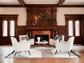 College Club Apartments in Cleveland Heights, OH - Building Photo - Building Photo