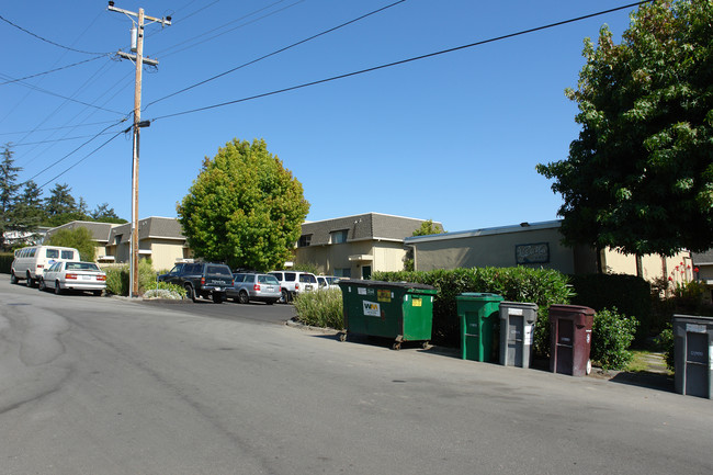 7555 Sunset Way in Aptos, CA - Building Photo - Building Photo