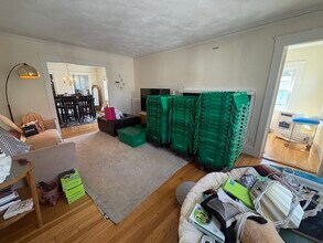 11 Channing Rd in Watertown, MA - Building Photo - Building Photo