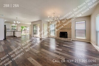 709 Meadow Arbor Ln in Universal City, TX - Building Photo - Building Photo