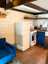 3826 Marianna Rd, Unit Tiny house in Jacksonville, FL - Foto de edificio - Building Photo