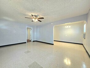 715 S Missouri Ave in Lakeland, FL - Building Photo - Building Photo