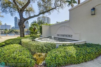 600 W Las Olas Blvd in Fort Lauderdale, FL - Building Photo - Building Photo