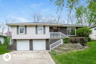 2420 NW 4th St in Blue Springs, MO - Building Photo