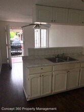 10603 Lou Dillon Ave in Los Angeles, CA - Foto de edificio - Building Photo