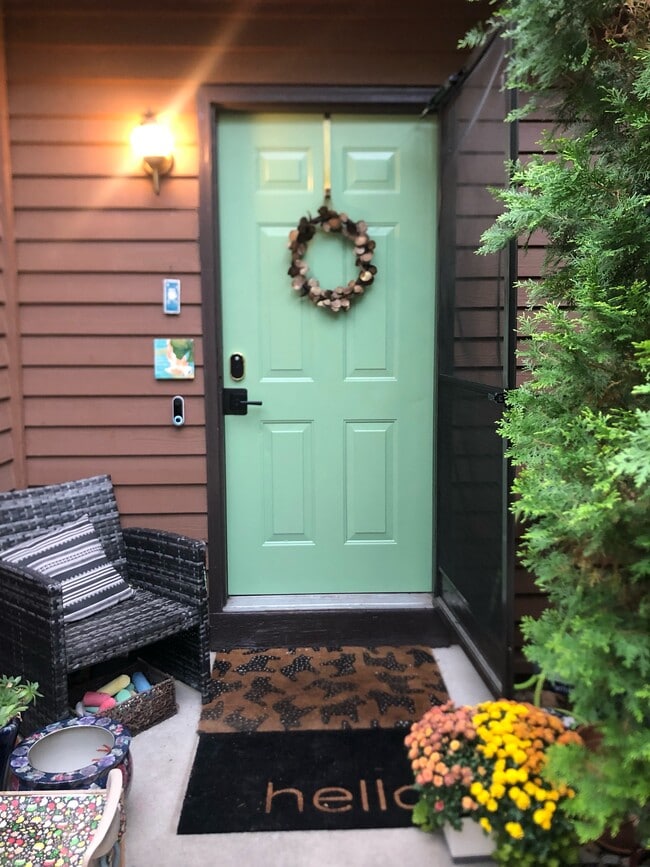 property at 732 Julian Cir