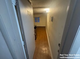 49 S Huntington Ave in Boston, MA - Building Photo