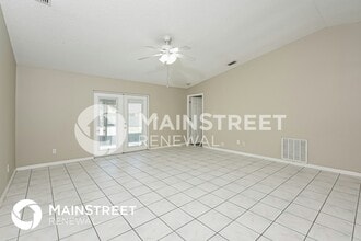 362 Emerson Dr NW in Palm Bay, FL - Foto de edificio - Building Photo
