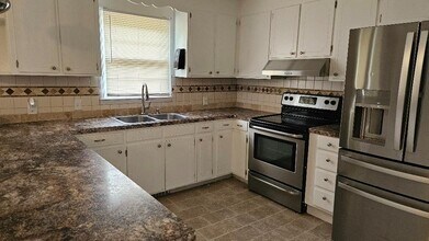 1816 Balfour Ln in Charlotte, NC - Building Photo - Building Photo