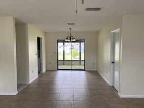 10210 SW 92nd Terrace in Ocala, FL - Building Photo - Building Photo