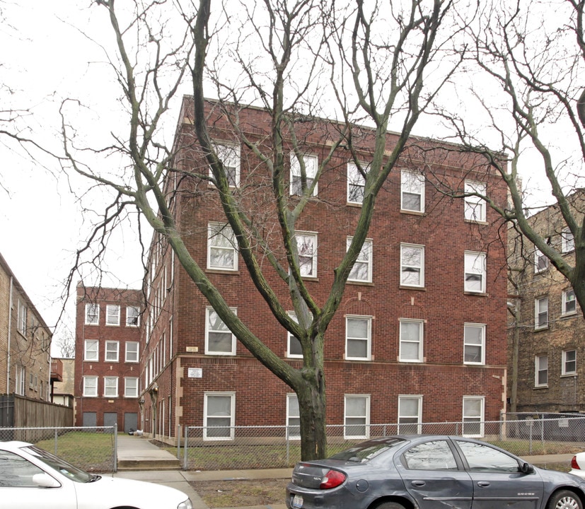 6413 N Hamilton Ave in Chicago, IL - Building Photo