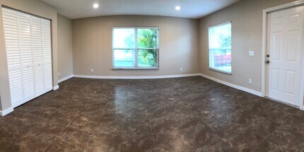 27250 Adams St in Punta Gorda, FL - Building Photo - Building Photo