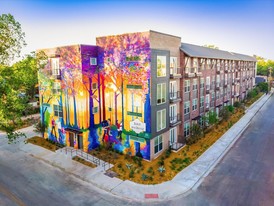 Bishop Flats - Modern, Urban, Affordable Luxury Apartments in Dallas, TX - Building Photo