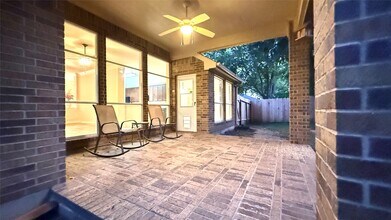 931 Opal Chase Dr in Richmond, TX - Foto de edificio - Building Photo