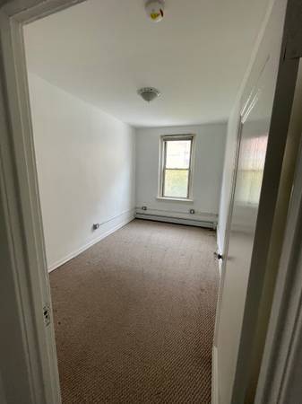 6841 Clyde St in Queens, NY - Building Photo - Building Photo