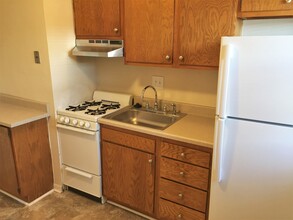 1146 Midland Blvd in University City, MO - Building Photo - Building Photo