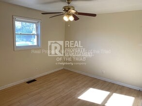 903 E Bragg St in Greensboro, NC - Building Photo - Building Photo