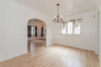 4818 E 18th Ave in Denver, CO - Building Photo - Building Photo