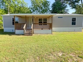 1321 15th St in Baker, FL - Building Photo