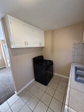 3340 Riverview Dr in Riverside, CA - Building Photo - Building Photo